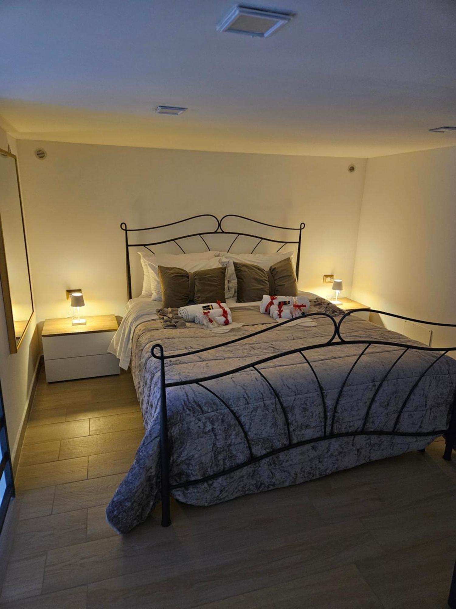 Casa Savoia Dream Apartman Nápoly Kültér fotó